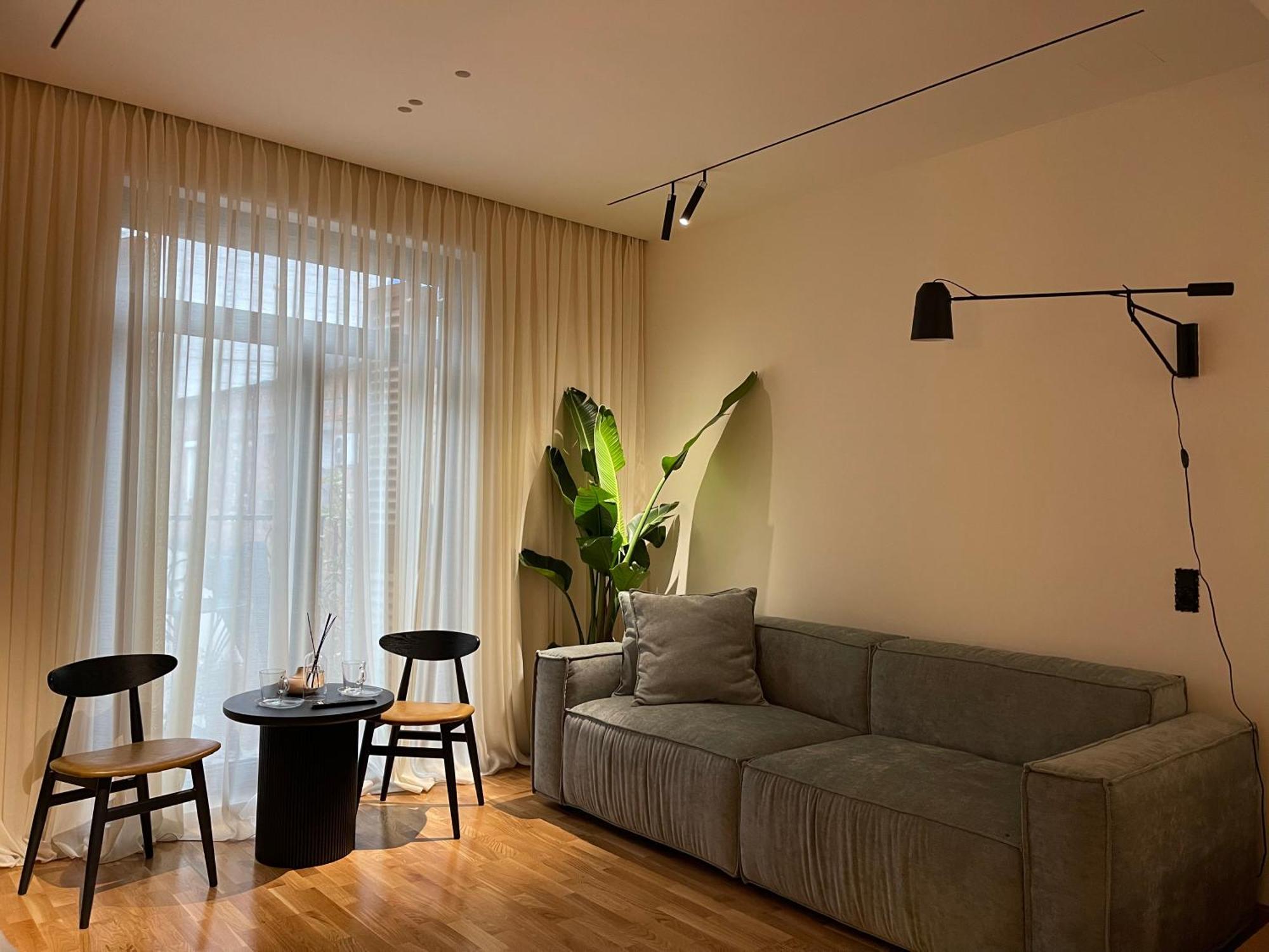 Urban Chill Tirana Apartment Bagian luar foto