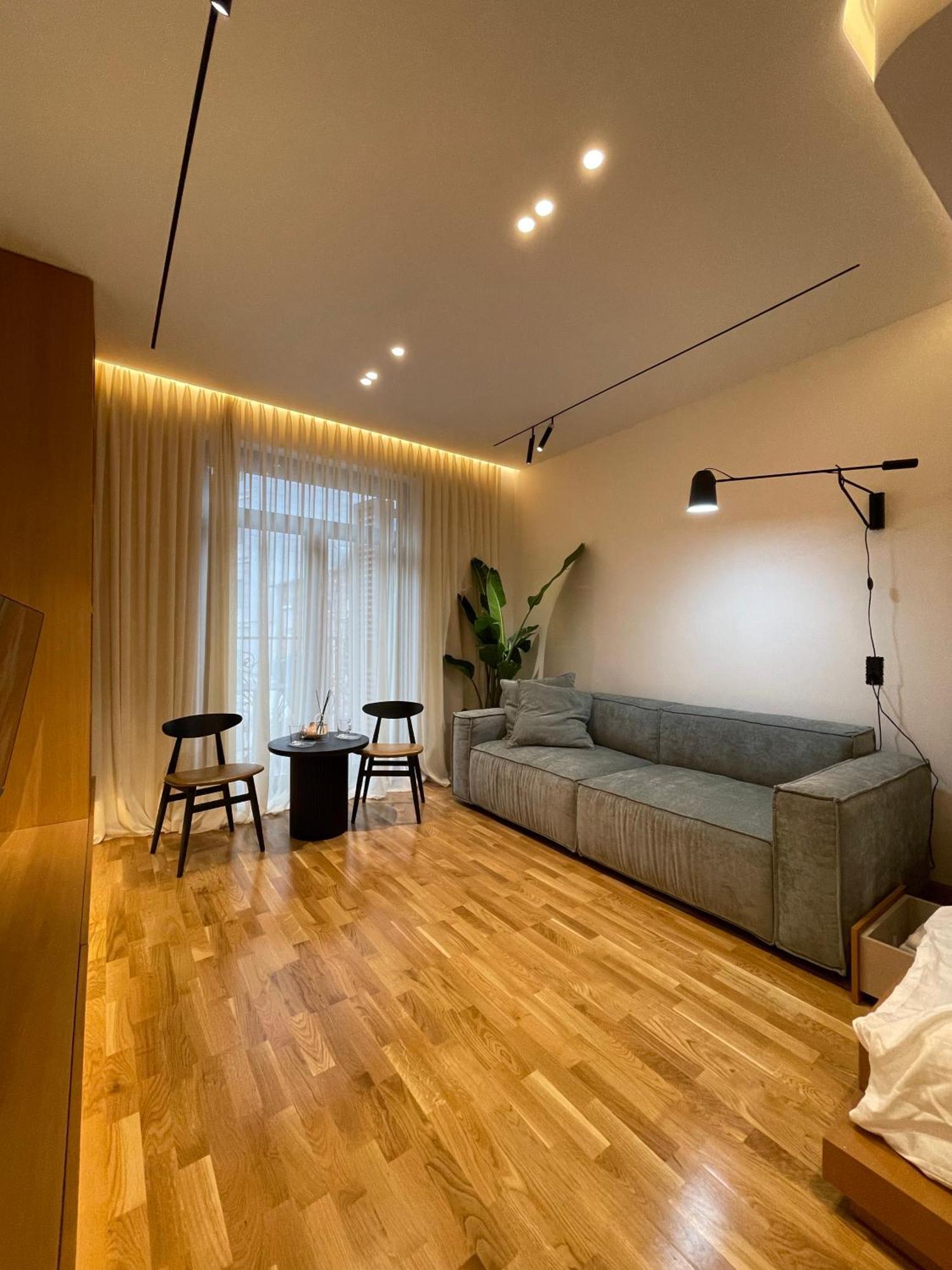 Urban Chill Tirana Apartment Bagian luar foto